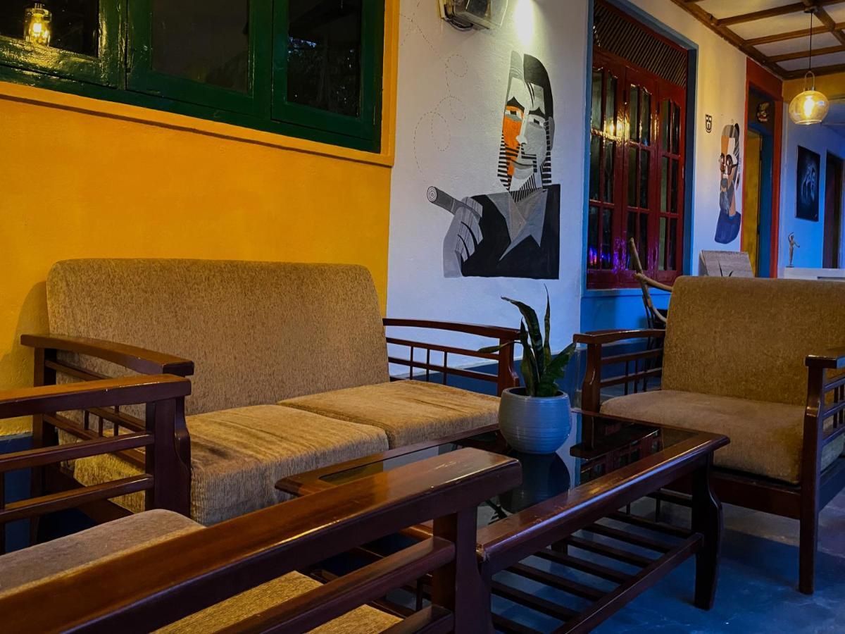 Mad Monkey Hostel And Lounge Елла Екстер'єр фото