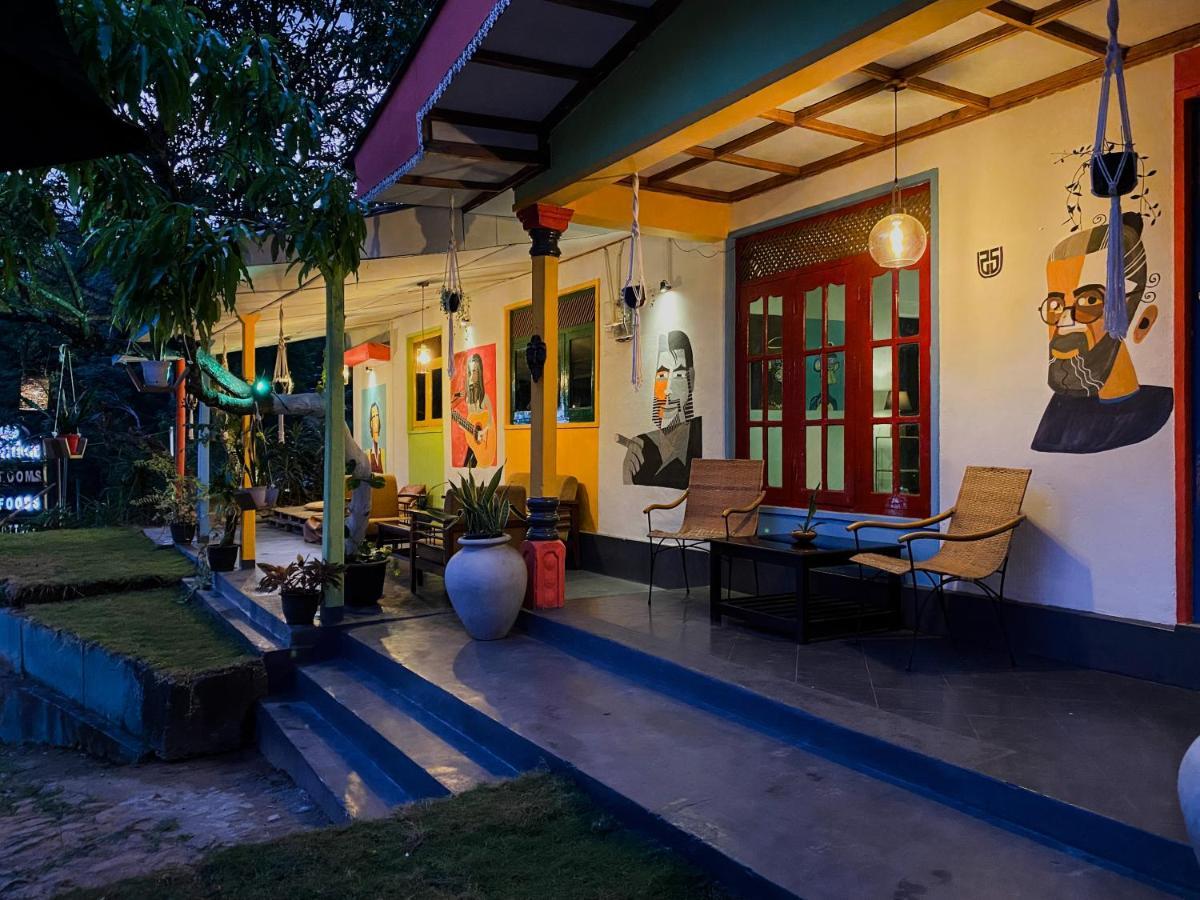 Mad Monkey Hostel And Lounge Елла Екстер'єр фото