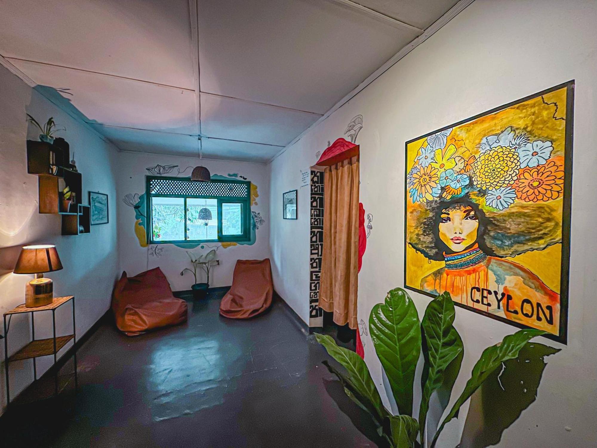 Mad Monkey Hostel And Lounge Елла Екстер'єр фото